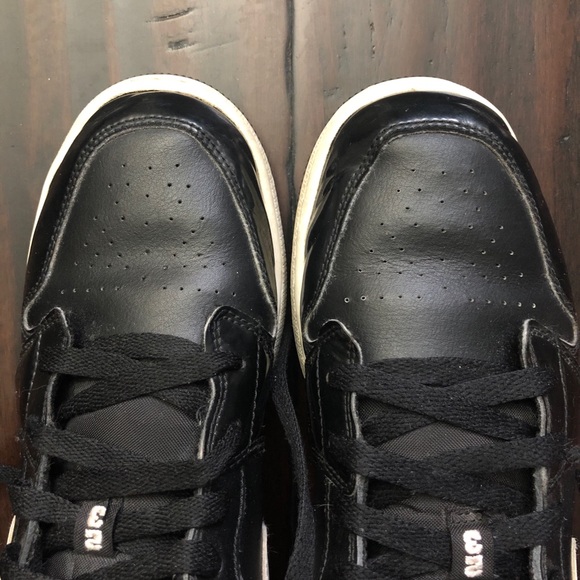 Nike Air Jordan 1 Retro Low BG Black White Basketball Shoes (553560-002) Size 7Y - Picture 4 of 9